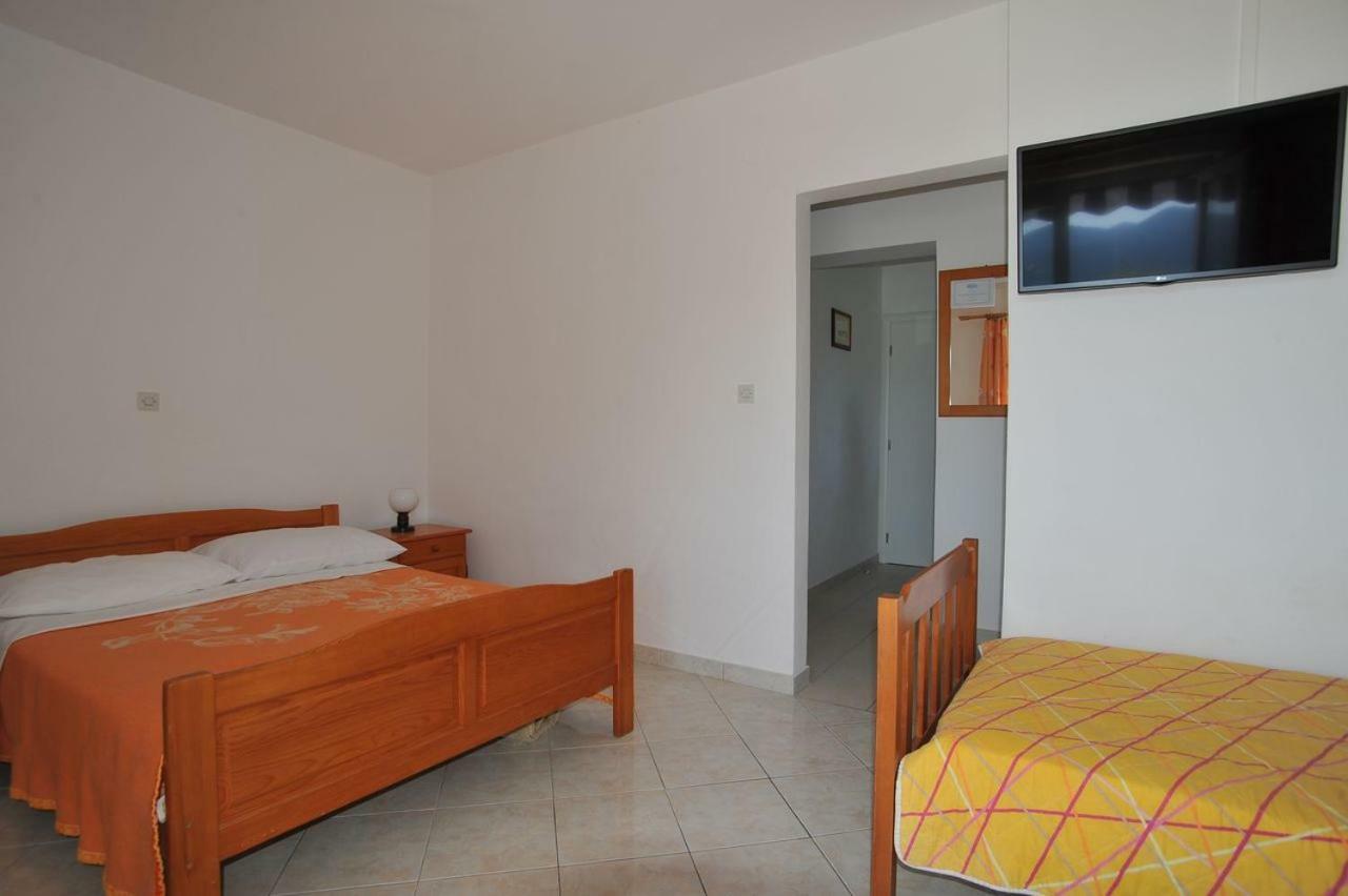 فيغاني Apartmani Jadranka المظهر الخارجي الصورة